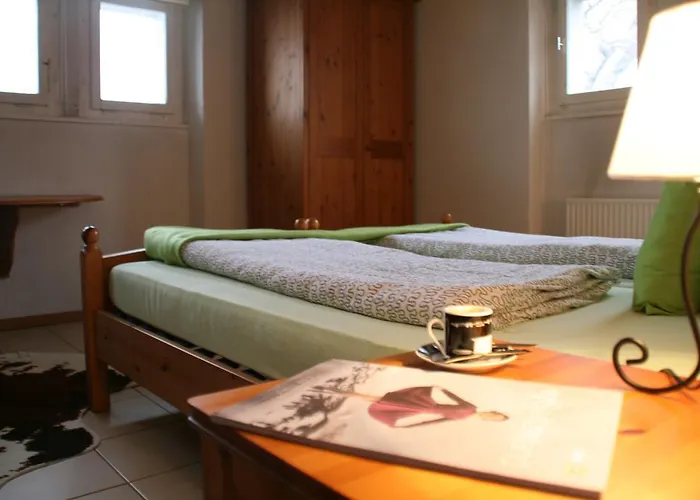 לינה וארוחת בוקר Des Vergers Vétroz